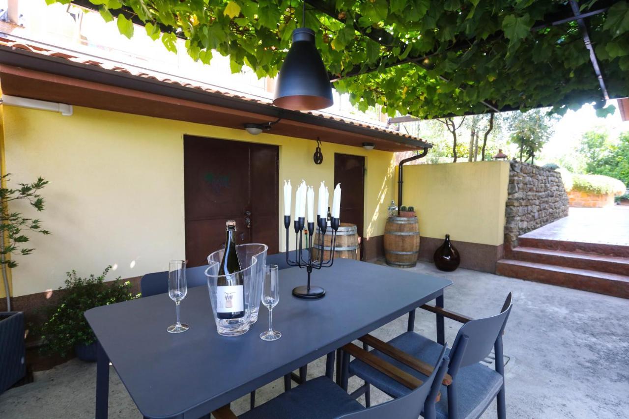 Healthy House Glamping Hotell Koper Exteriör bild