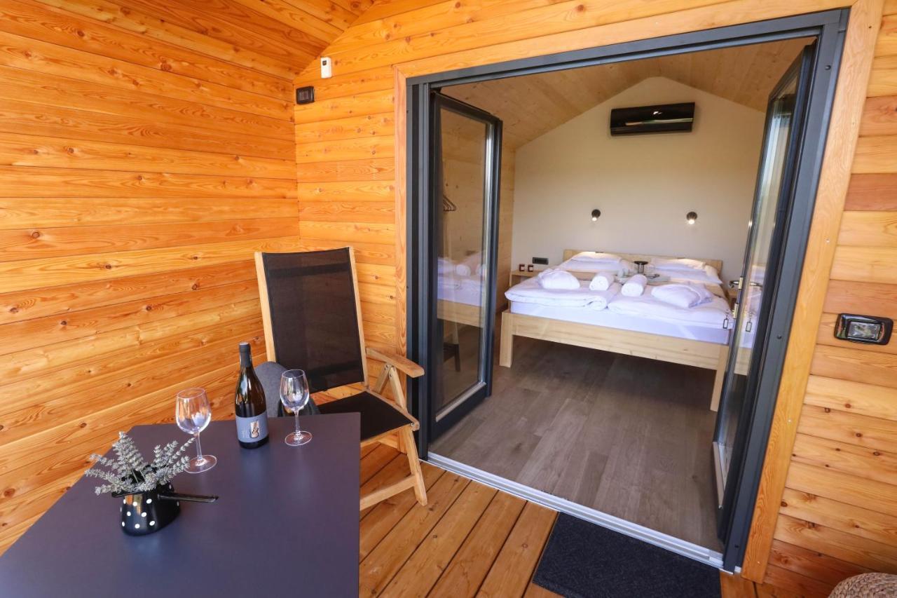 Healthy House Glamping Hotell Koper Exteriör bild