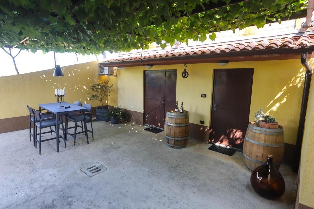 Healthy House Glamping Hotell Koper Exteriör bild